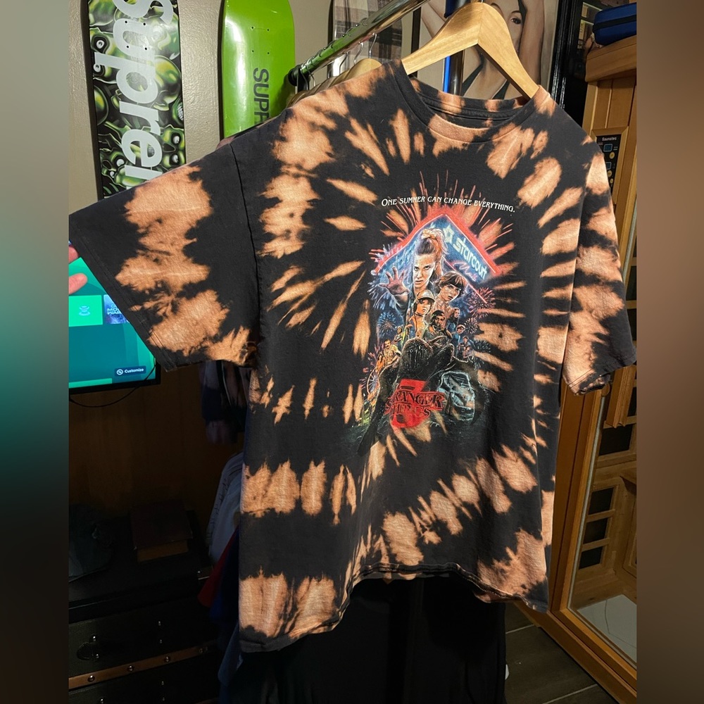 Custom Stranger Things Reverse Dye Yeah Spiral - image 3